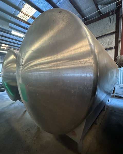 Stainless steel tank wine storage